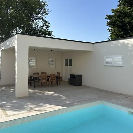 In With Swimming Pool Murter