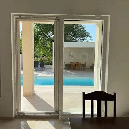 In With Swimming Pool Murter
